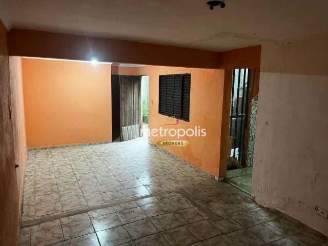 Casa à venda com 4 quartos, 250m² - Foto 1