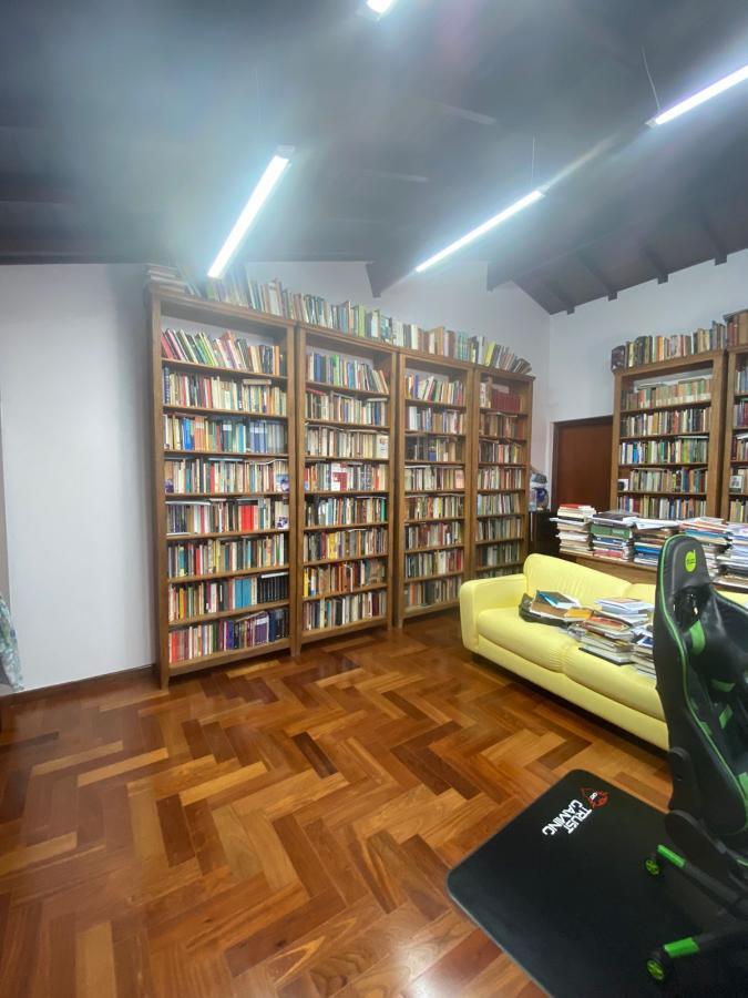 Casa de Condomínio à venda com 3 quartos, 300m² - Foto 18