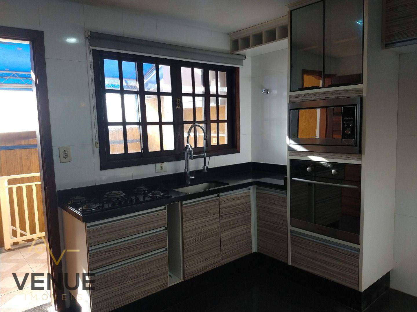 Sobrado à venda com 3 quartos, 100m² - Foto 17