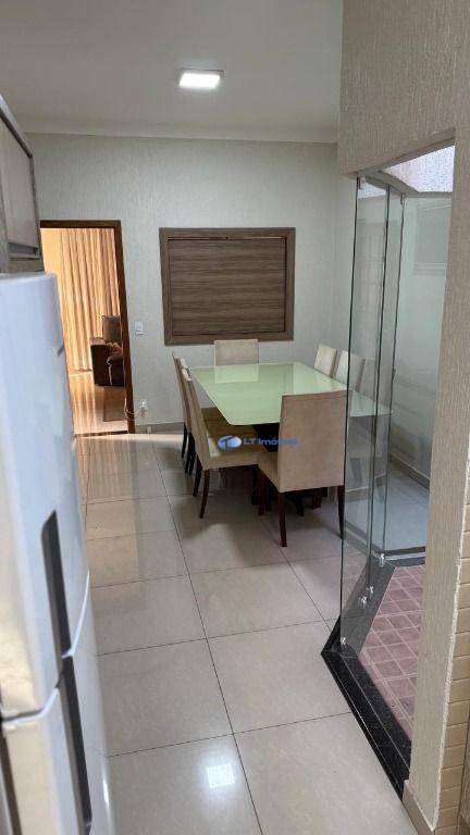 Sobrado para alugar com 4 quartos, 170m² - Foto 14