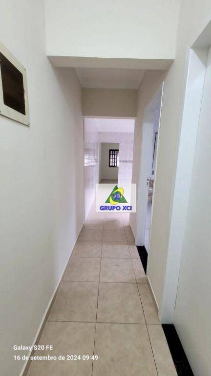 Casa à venda com 4 quartos, 120m² - Foto 6