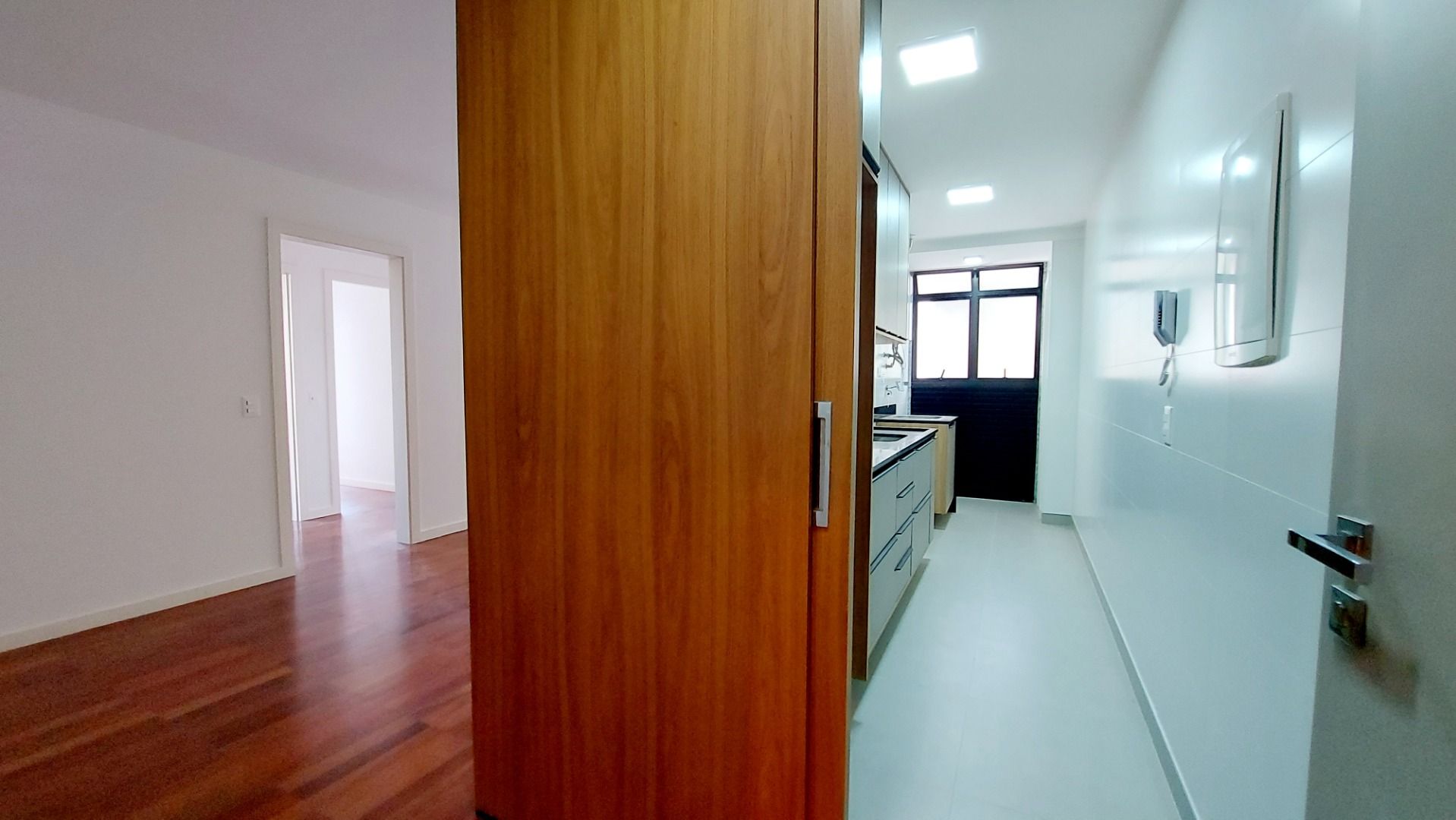 Apartamento à venda com 3 quartos, 89m² - Foto 3