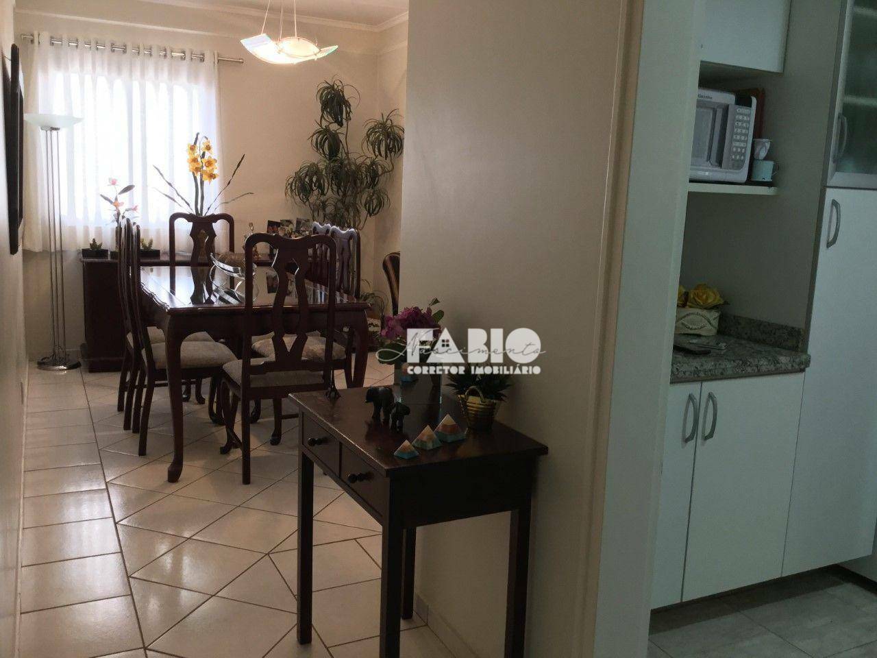 Apartamento à venda com 3 quartos, 98m² - Foto 3