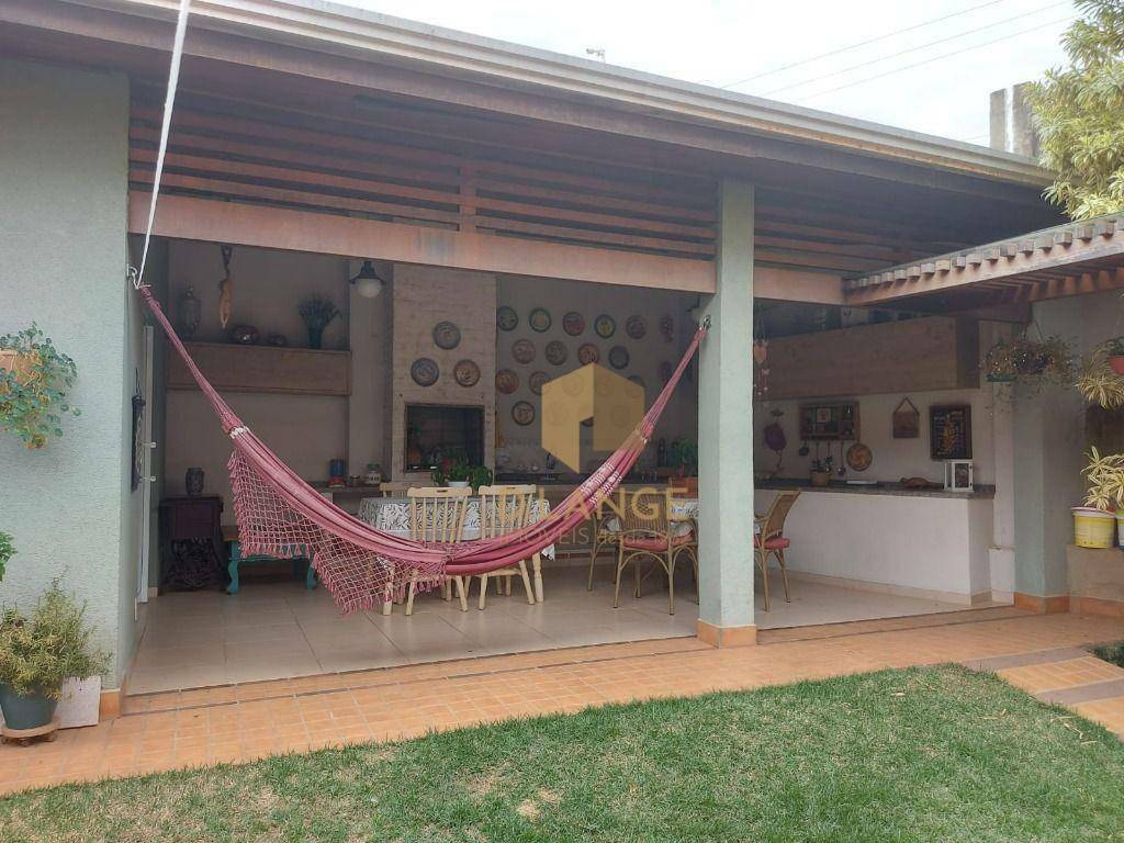 Casa de Condomínio à venda com 3 quartos, 185m² - Foto 18