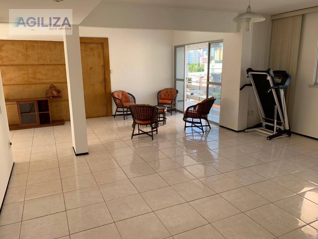 Apartamento à venda com 3 quartos, 180m² - Foto 7