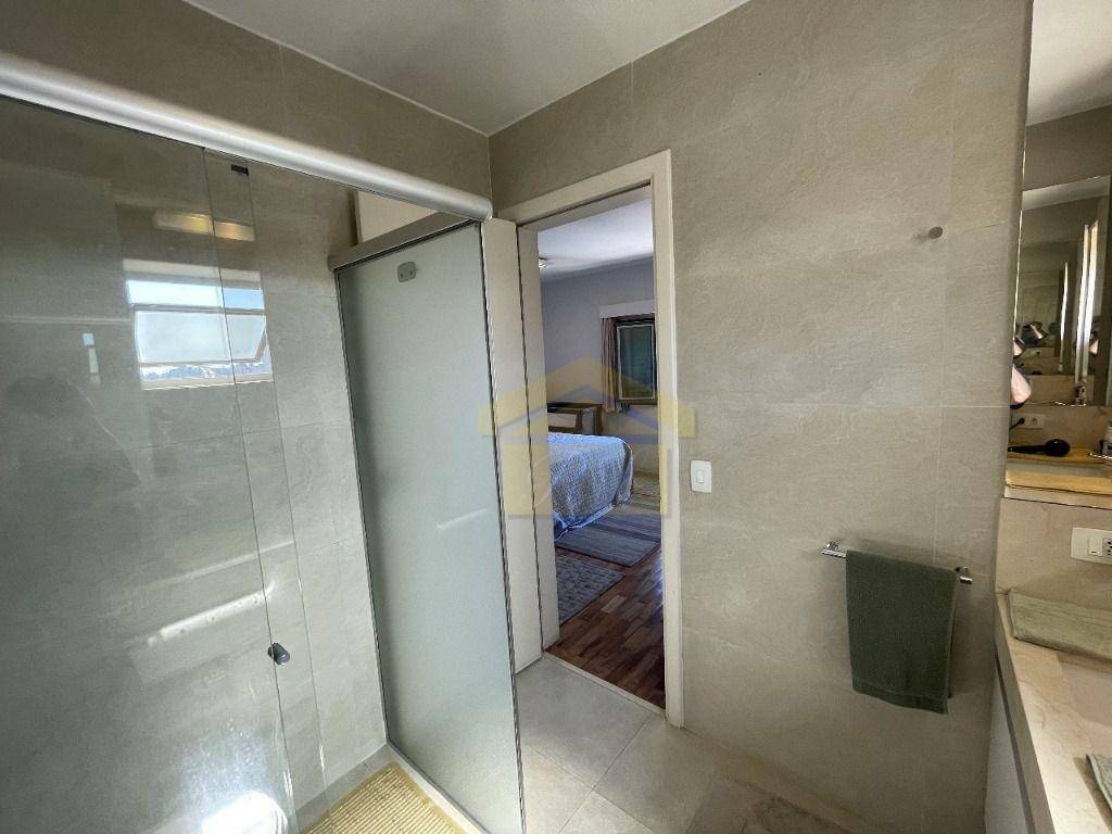 Apartamento à venda com 3 quartos, 121m² - Foto 40