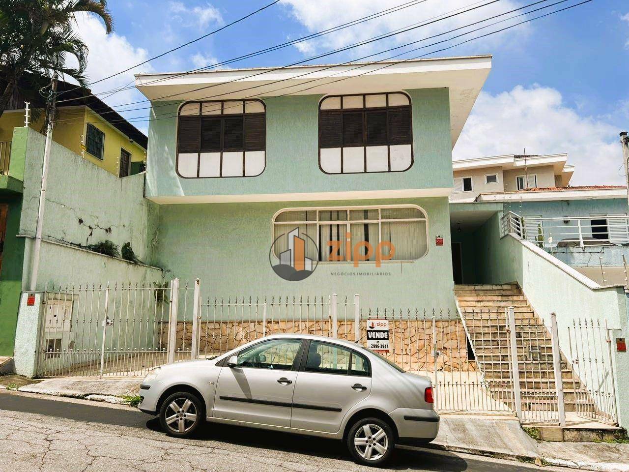 Sobrado à venda com 4 quartos, 259m² - Foto 1