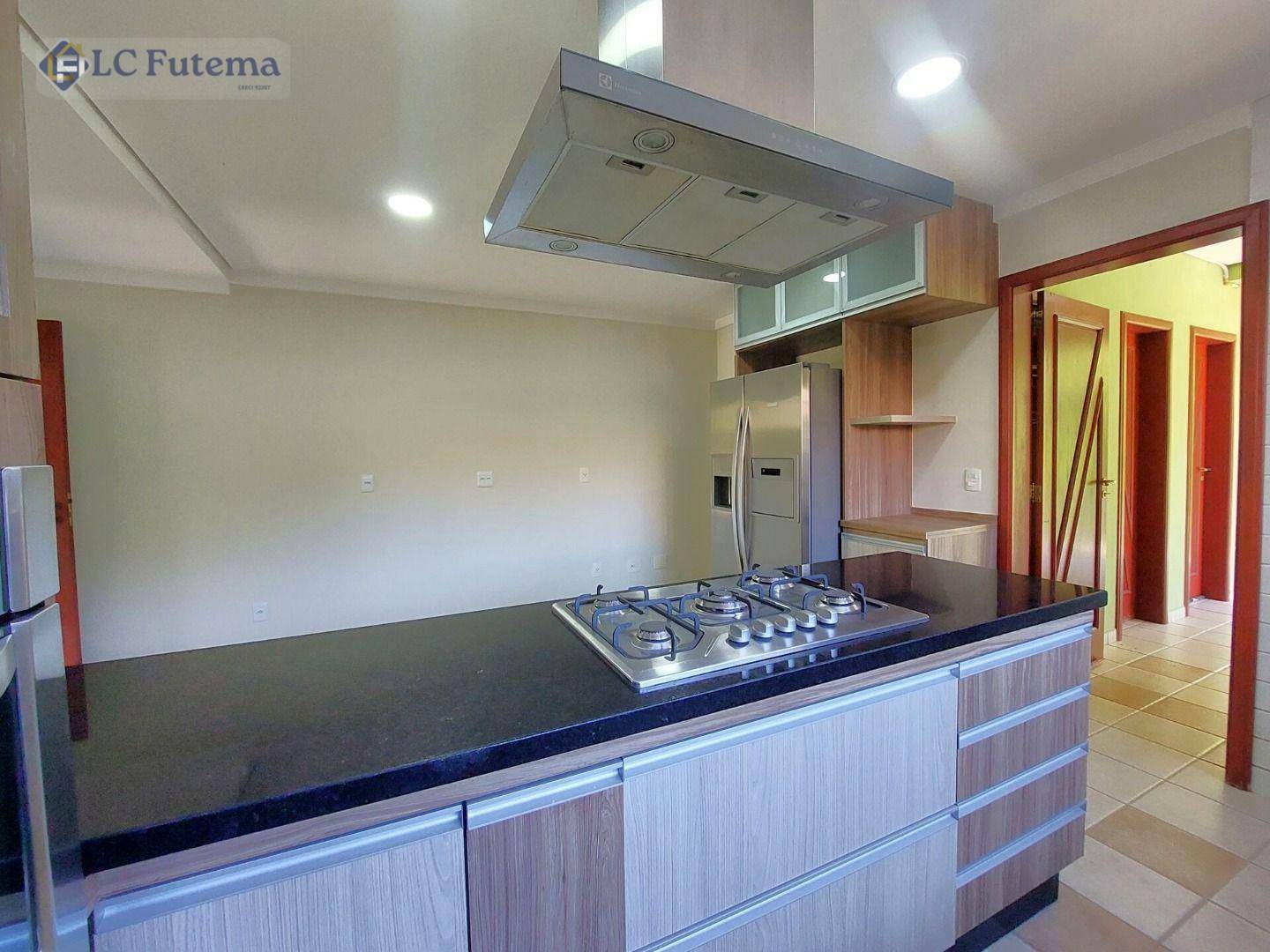 Casa de Condomínio para alugar com 4 quartos, 436m² - Foto 14