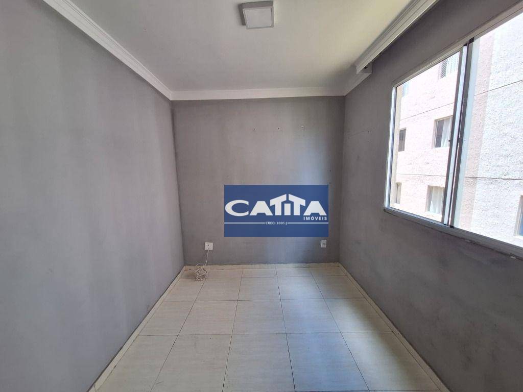 Apartamento à venda com 2 quartos, 40m² - Foto 2