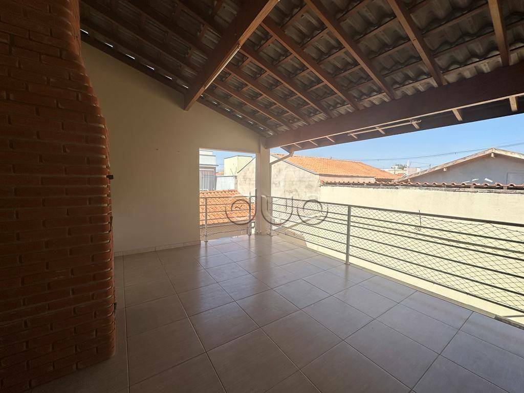 Casa à venda com 3 quartos, 200m² - Foto 20