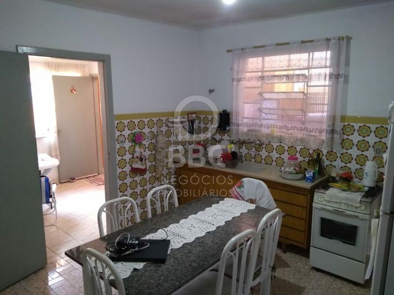 Casa à venda com 2 quartos, 160m² - Foto 17