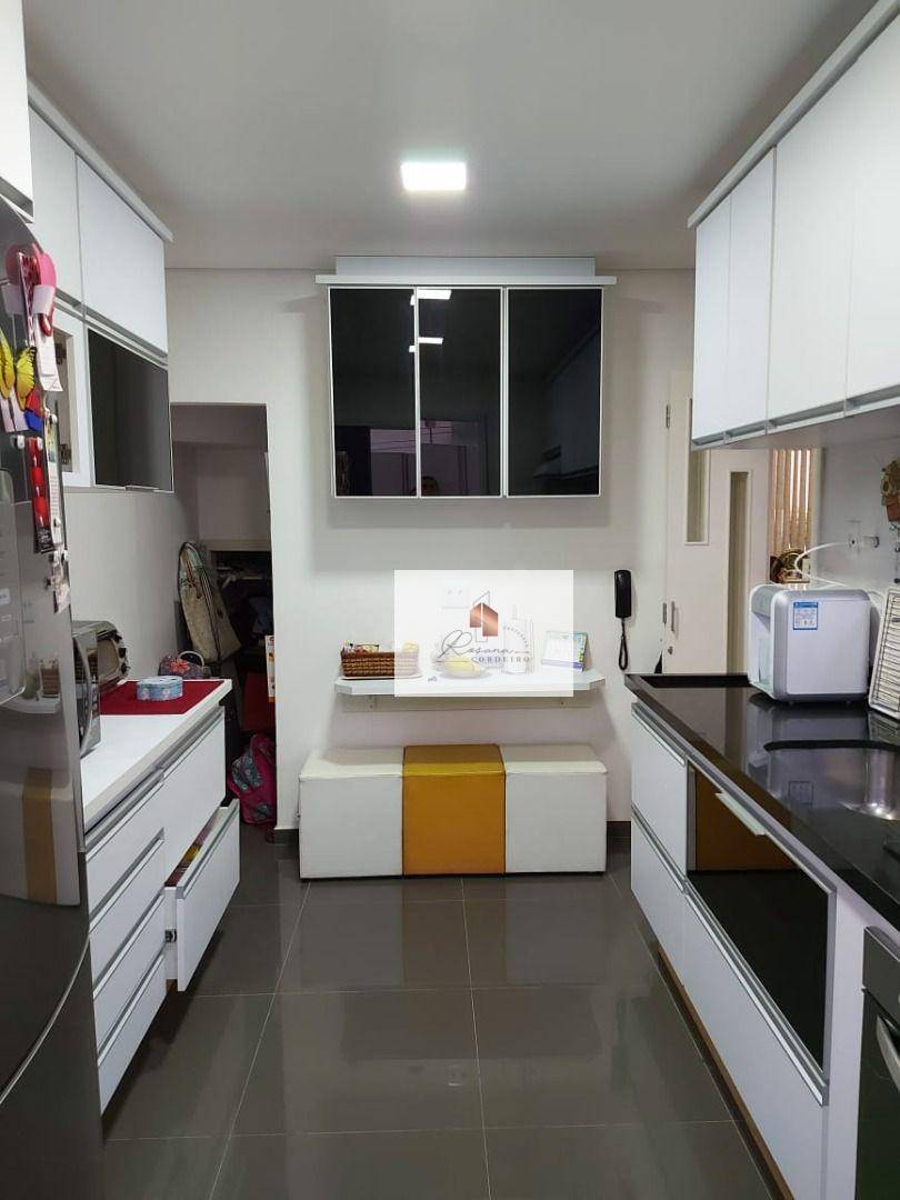 Sobrado à venda com 3 quartos, 84m² - Foto 9