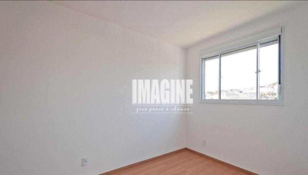 Apartamento à venda com 2 quartos, 45m² - Foto 11