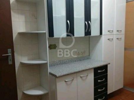 Apartamento à venda com 2 quartos, 70m² - Foto 9