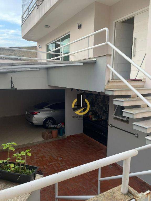 Casa à venda com 3 quartos, 270m² - Foto 70