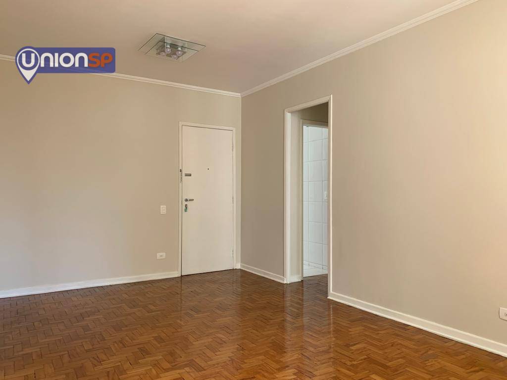 Apartamento à venda com 3 quartos, 110m² - Foto 2