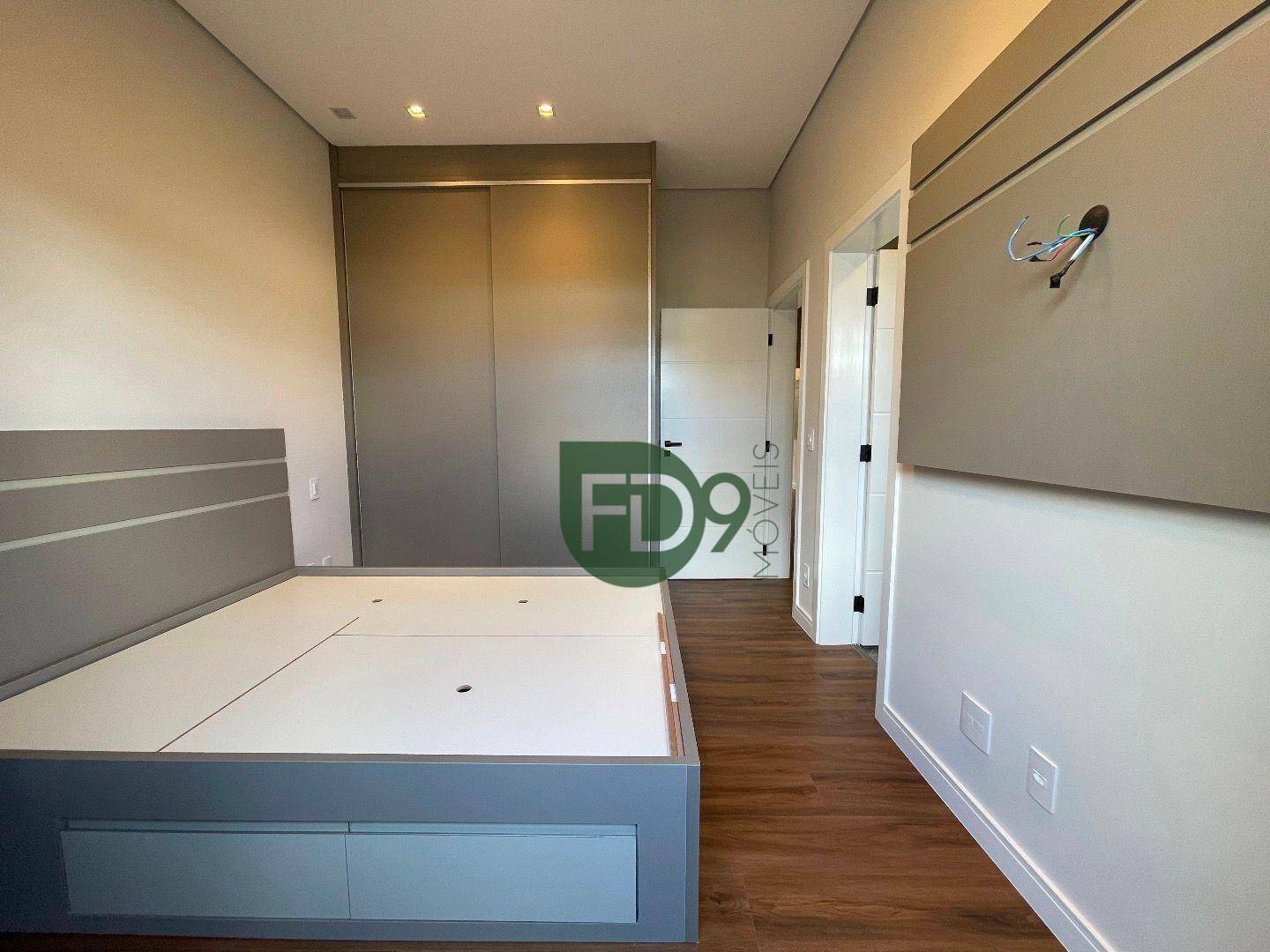 Casa de Condomínio à venda com 4 quartos, 284m² - Foto 23