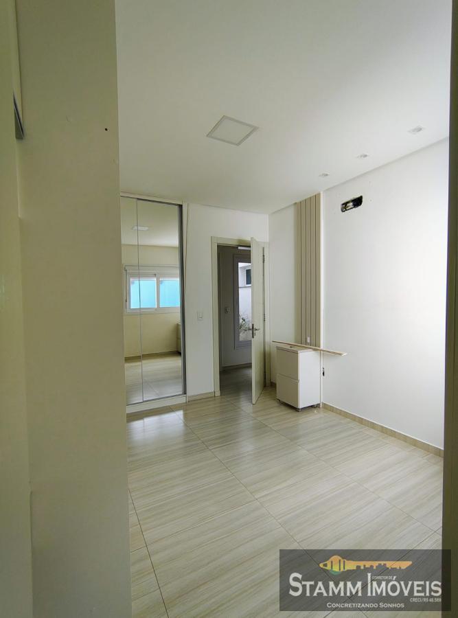 Casa à venda com 2 quartos, 200m² - Foto 12