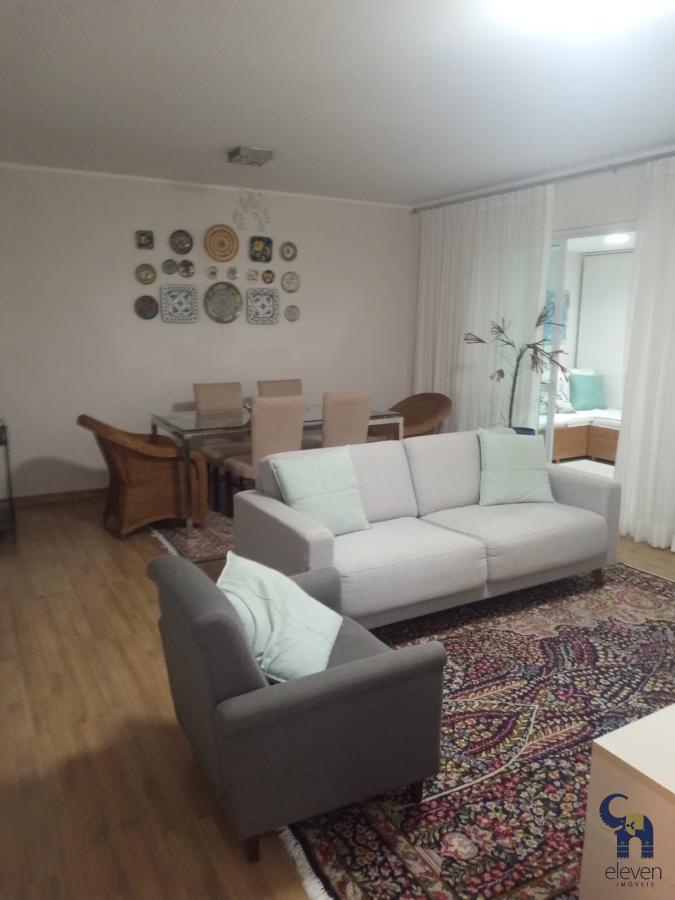 Apartamento para alugar com 3 quartos, 116m² - Foto 3