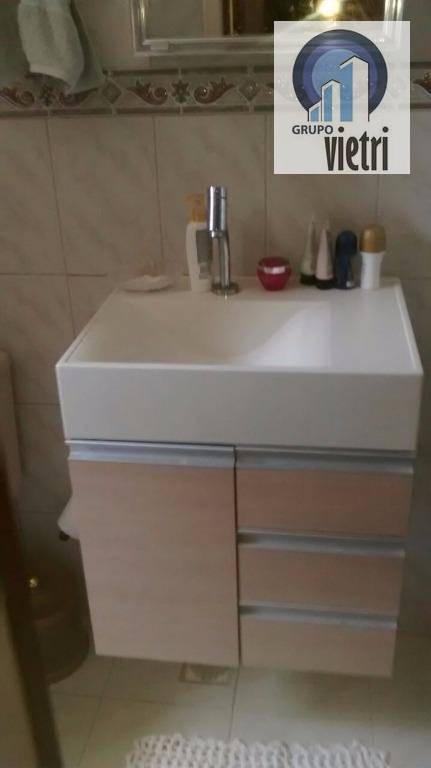 Apartamento à venda com 2 quartos, 62m² - Foto 28