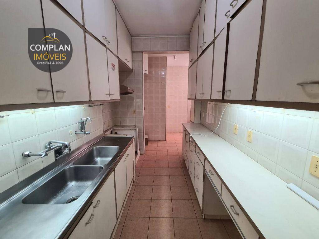 Apartamento à venda com 3 quartos, 120m² - Foto 22