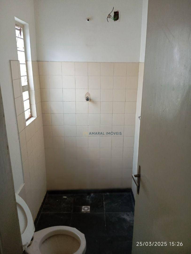 Casa à venda e aluguel com 2 quartos, 85m² - Foto 11