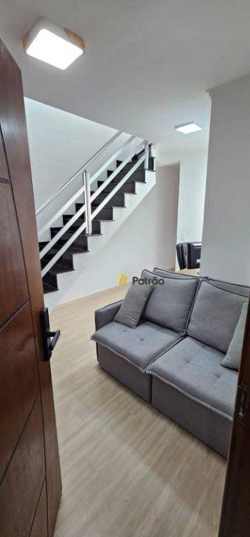 Cobertura à venda com 2 quartos, 110m² - Foto 2
