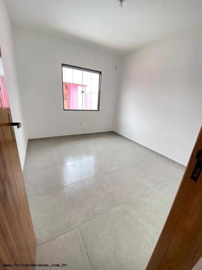 Casa à venda com 2 quartos, 55m² - Foto 18