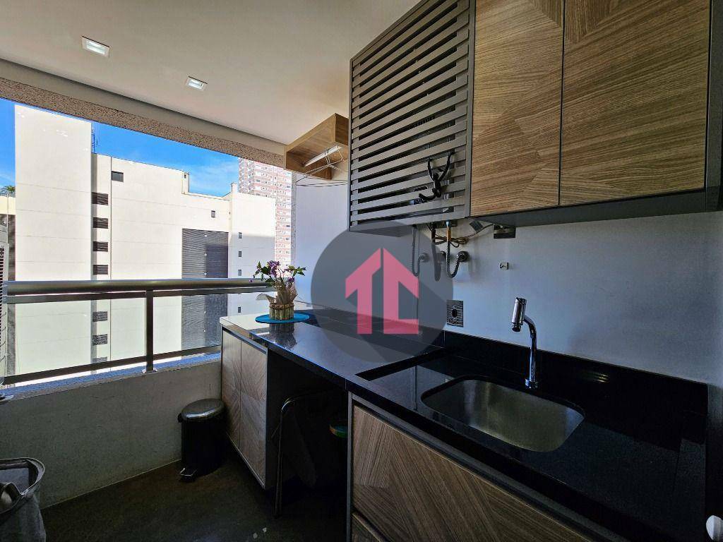 Apartamento à venda com 2 quartos, 70m² - Foto 8