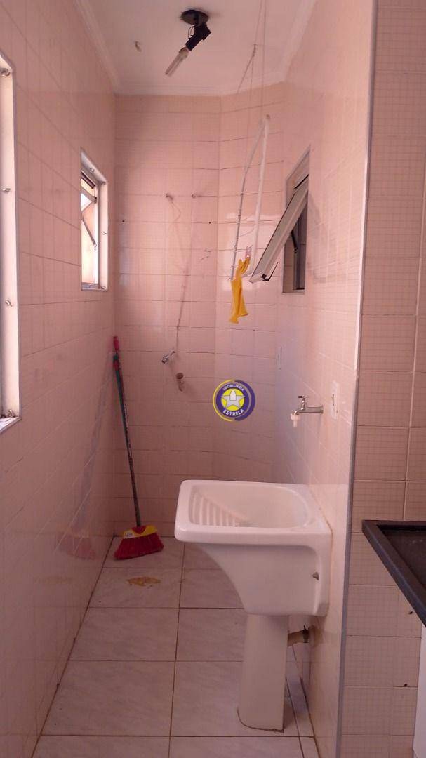 Apartamento à venda com 3 quartos, 50m² - Foto 15