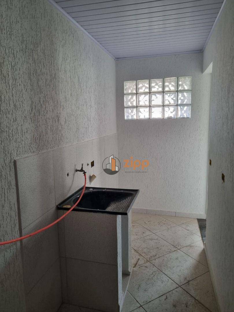 Apartamento para alugar com 2 quartos, 100m² - Foto 13