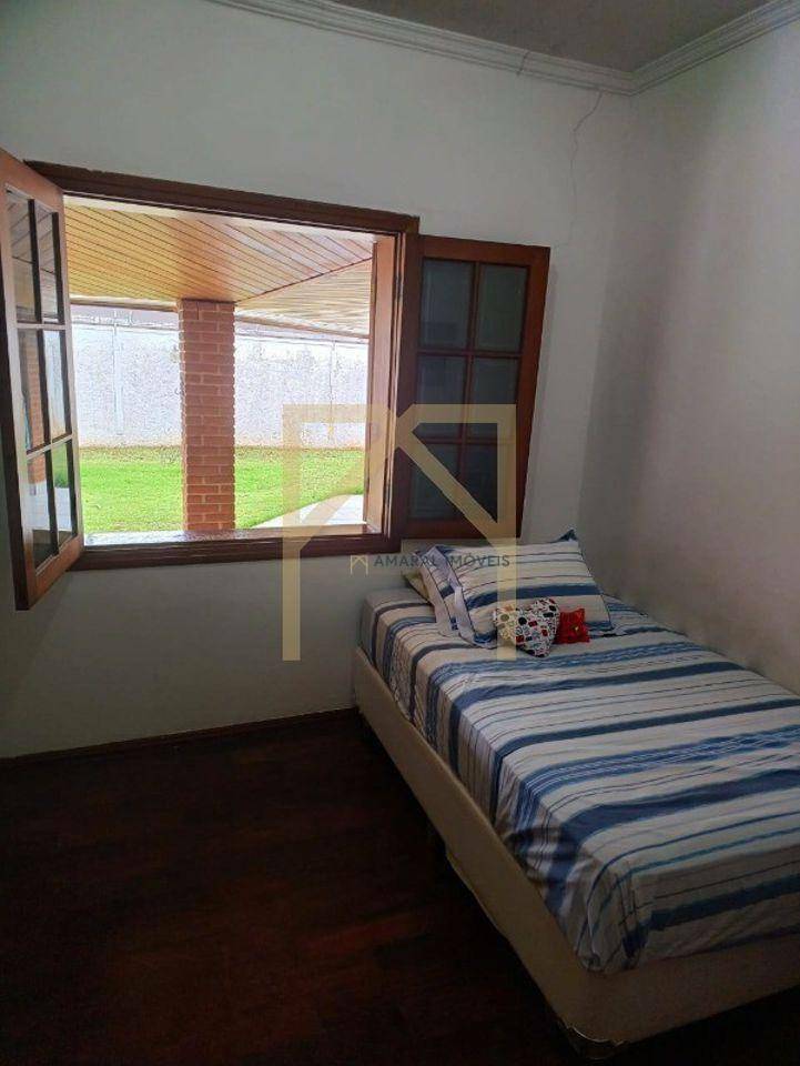 Casa à venda com 4 quartos, 322m² - Foto 19