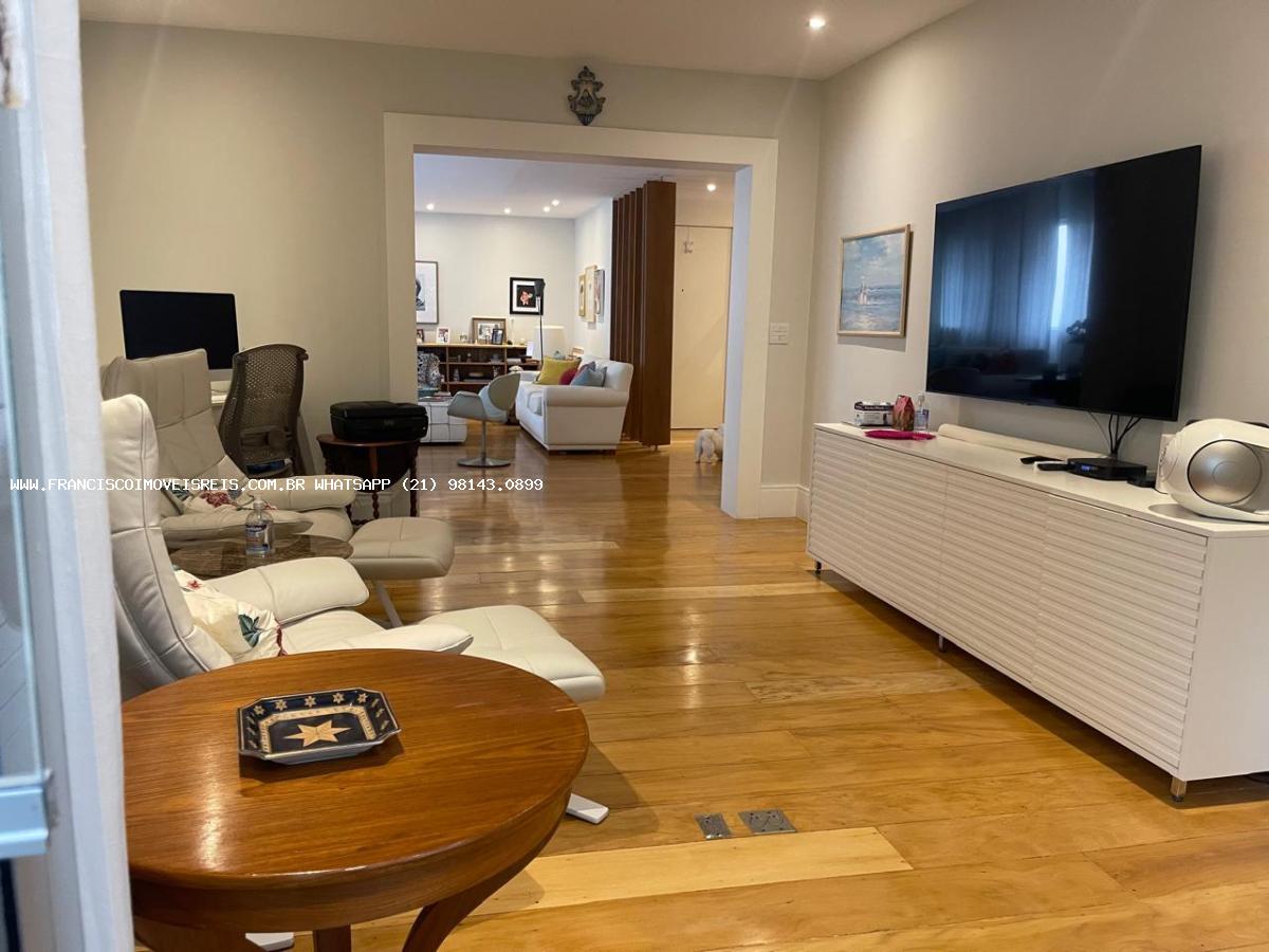 Apartamento à venda com 3 quartos, 210m² - Foto 5