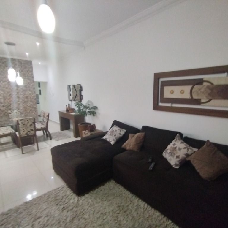 Casa à venda com 4 quartos, 267m² - Foto 3