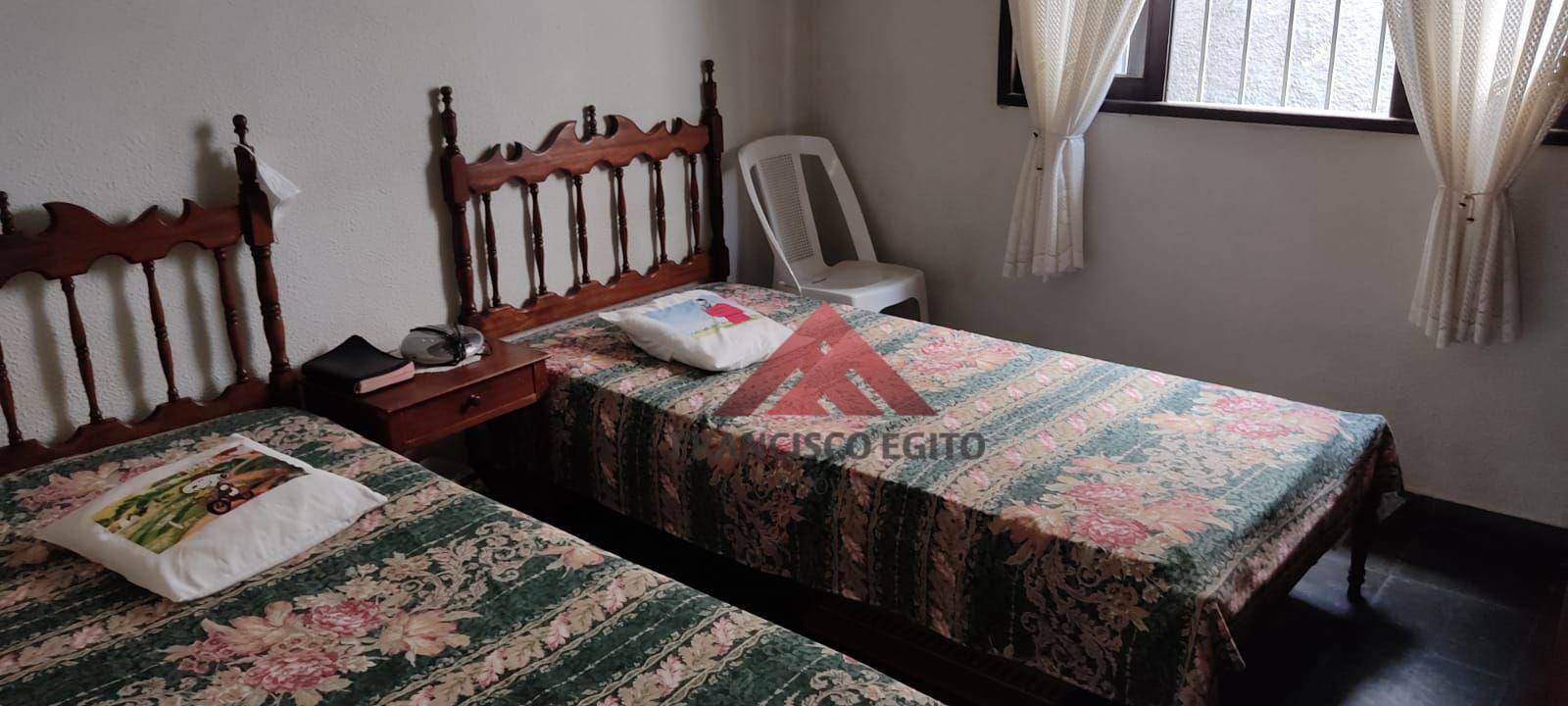 Casa à venda com 3 quartos, 90m² - Foto 14