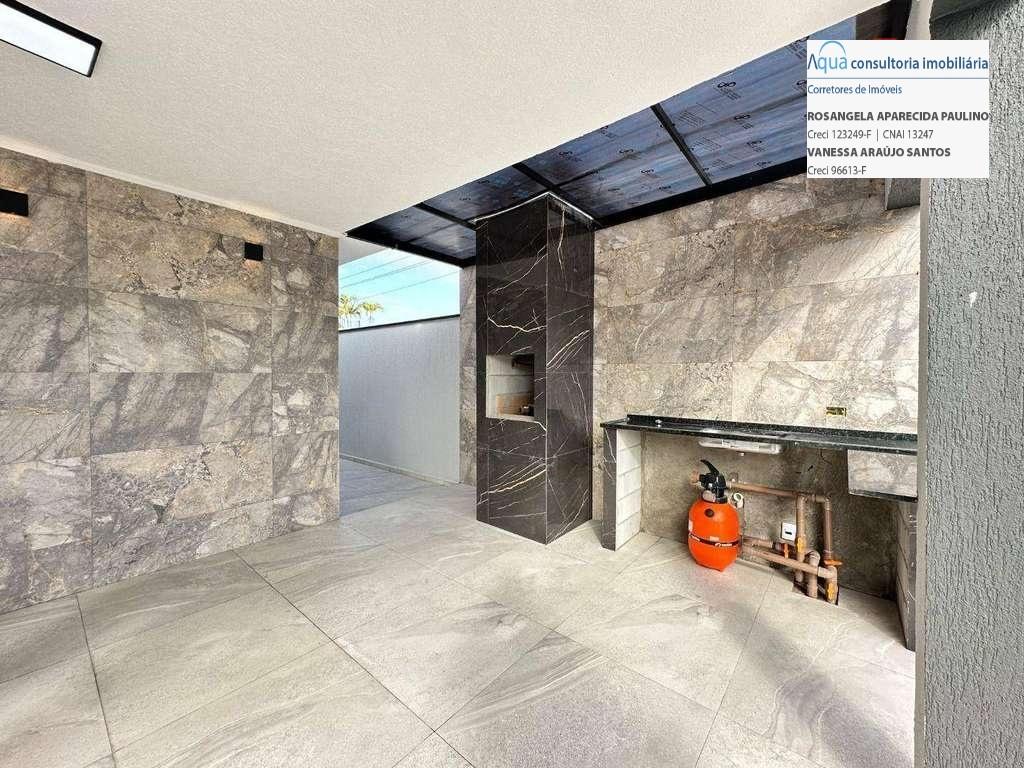 Casa à venda com 3 quartos, 300m² - Foto 4