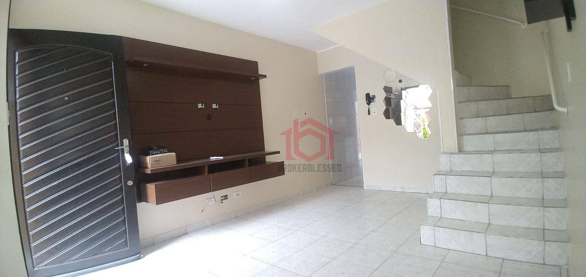 Sobrado à venda com 2 quartos, 66m² - Foto 1