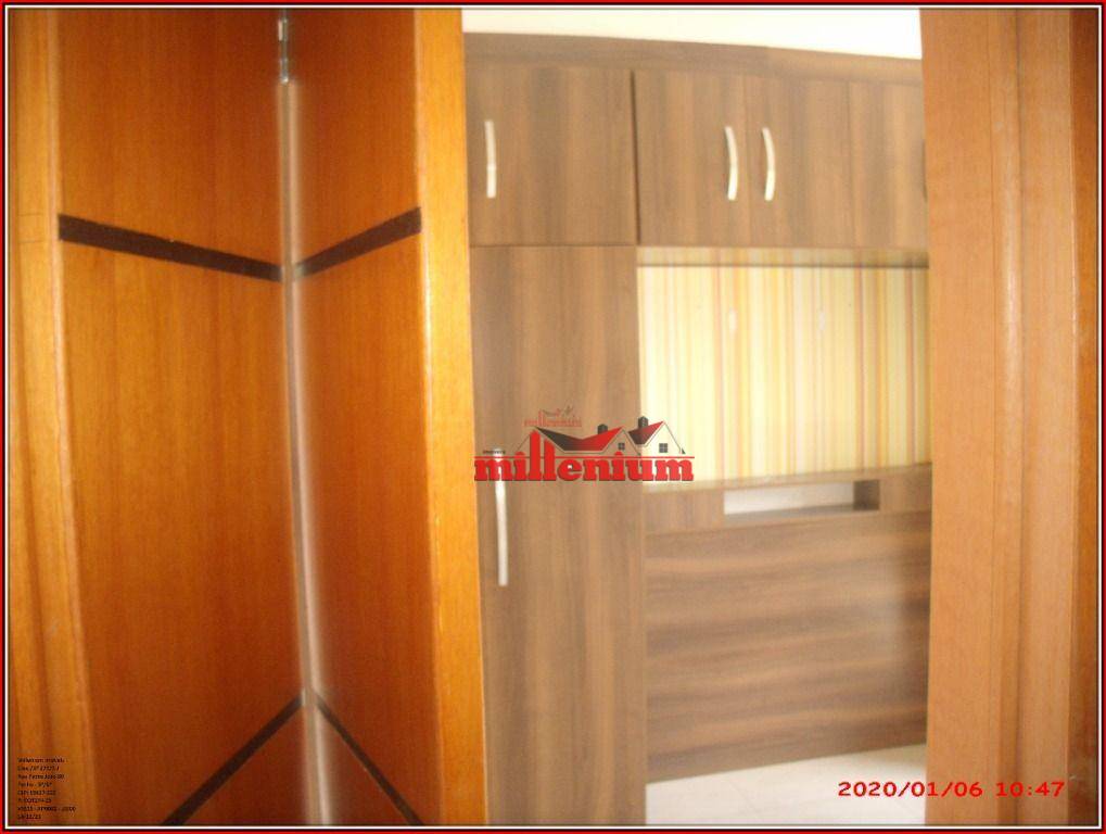 Apartamento à venda com 2 quartos, 56m² - Foto 19