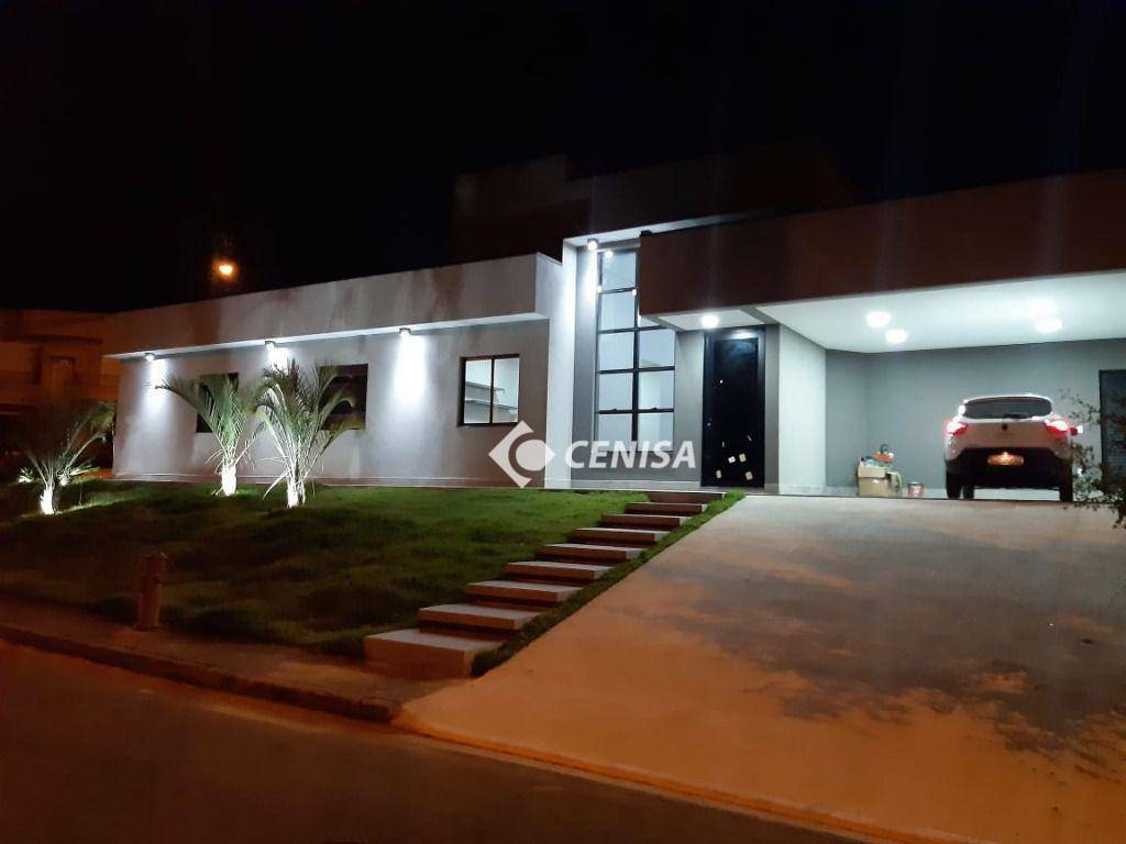 Casa de Condomínio à venda com 3 quartos, 190m² - Foto 2