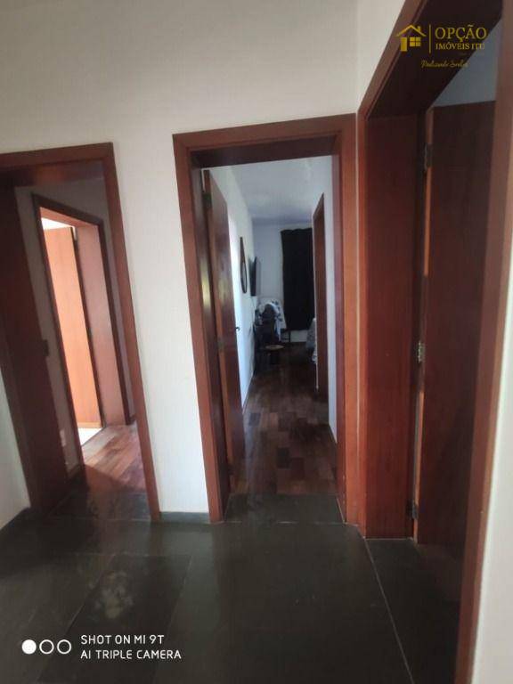 Casa de Condomínio à venda com 4 quartos, 221m² - Foto 28