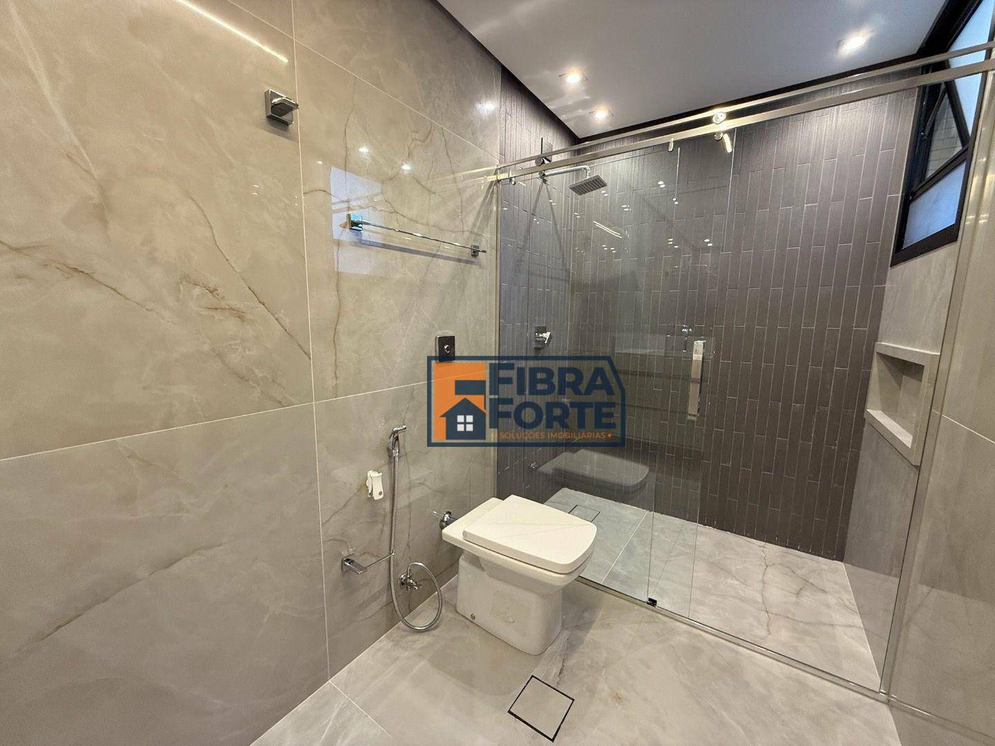 Apartamento à venda com 4 quartos, 256m² - Foto 44