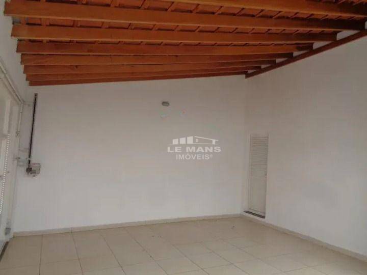 Casa à venda com 3 quartos, 120m² - Foto 5