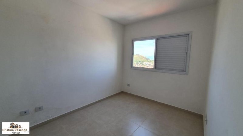 Apartamento à venda com 2 quartos, 77m² - Foto 6