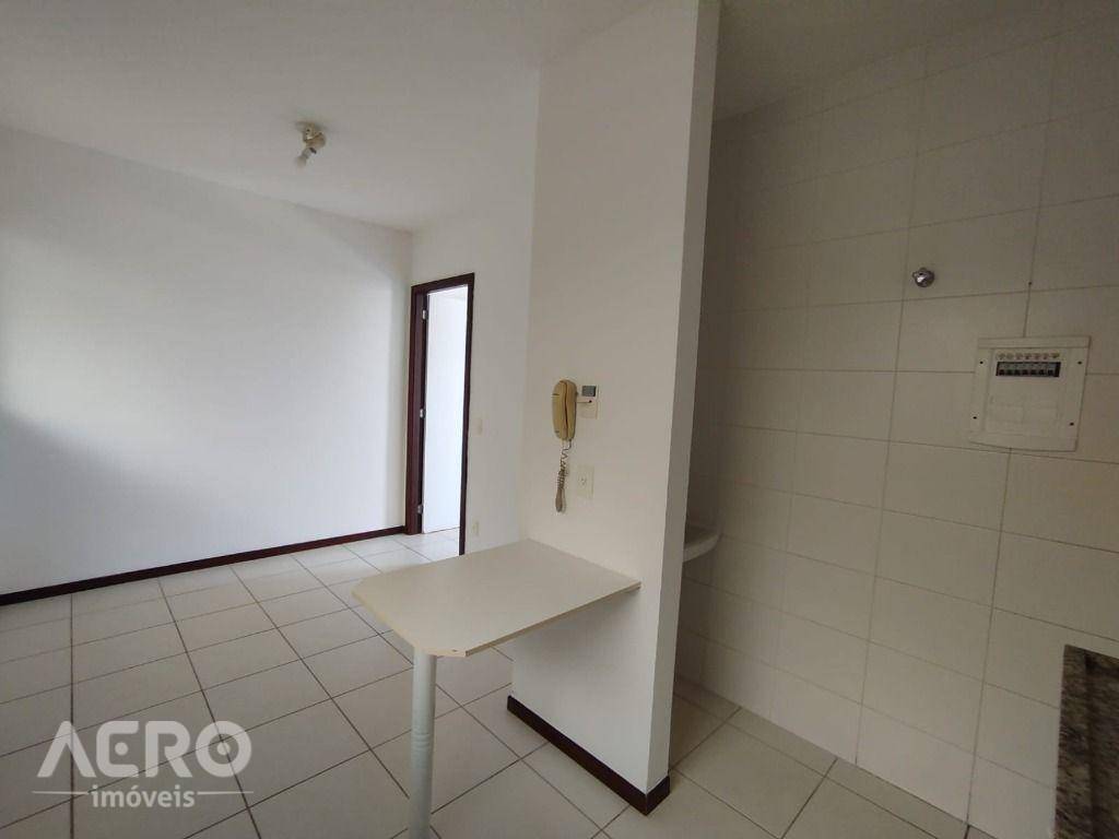 Apartamento para alugar com 1 quarto, 35m² - Foto 13