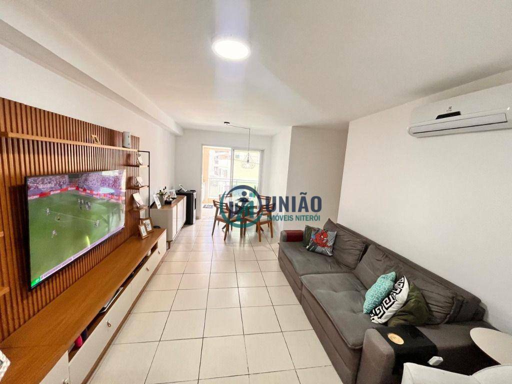 Apartamento à venda com 3 quartos, 114m² - Foto 11