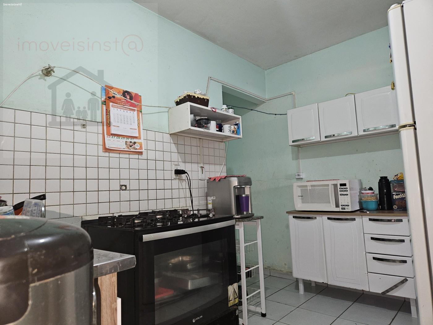 Casa à venda com 3 quartos, 115m² - Foto 13