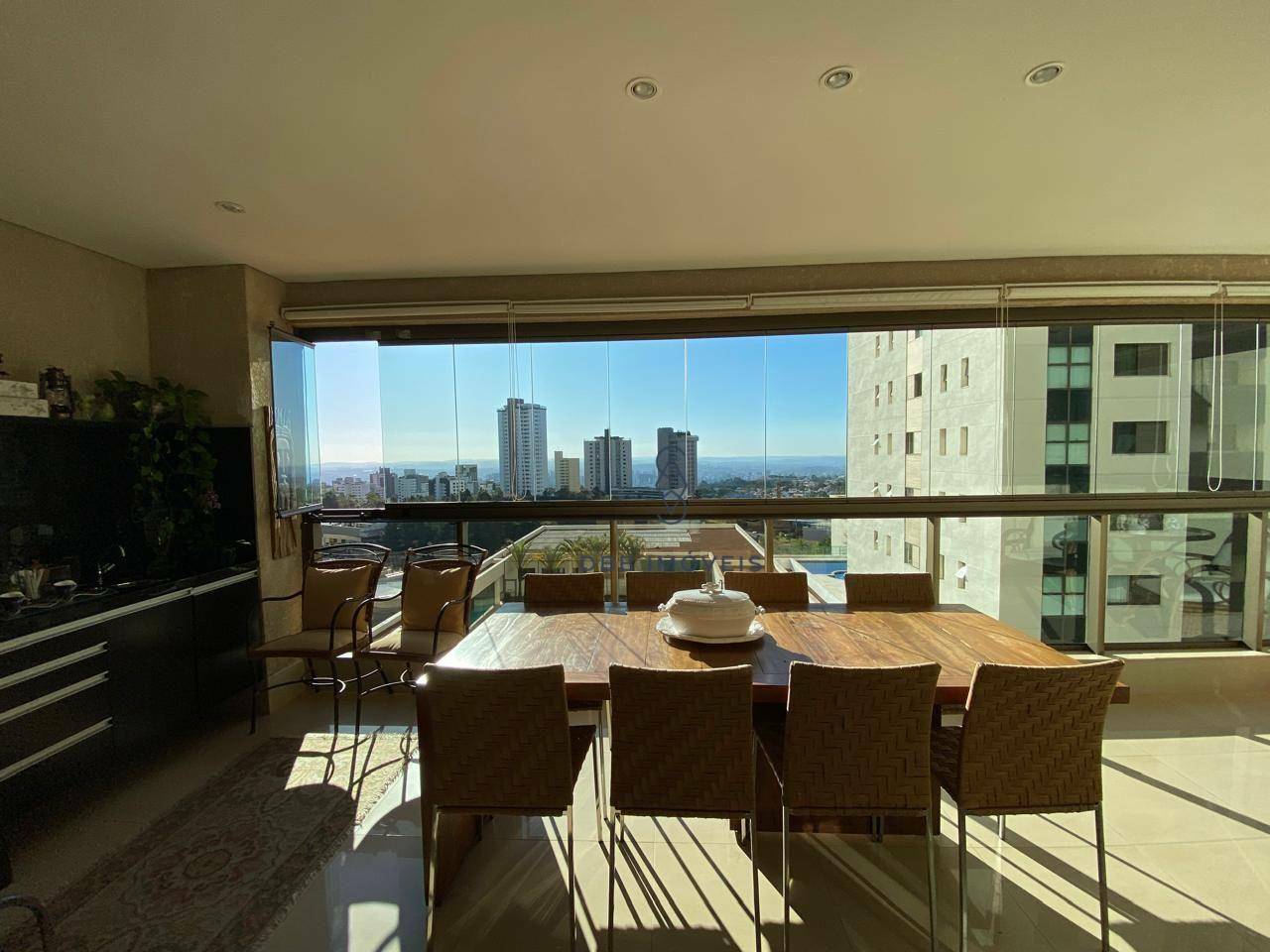 Apartamento à venda com 4 quartos, 244m² - Foto 19