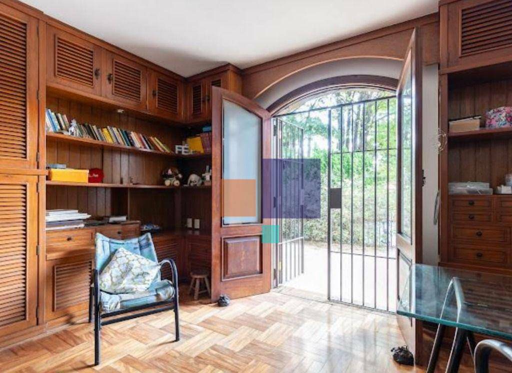 Casa à venda com 4 quartos, 363m² - Foto 15