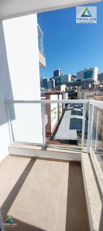 Apartamento à venda com 2 quartos, 75m² - Foto 22