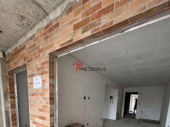 Apartamento à venda com 2 quartos, 81m² - Foto 5